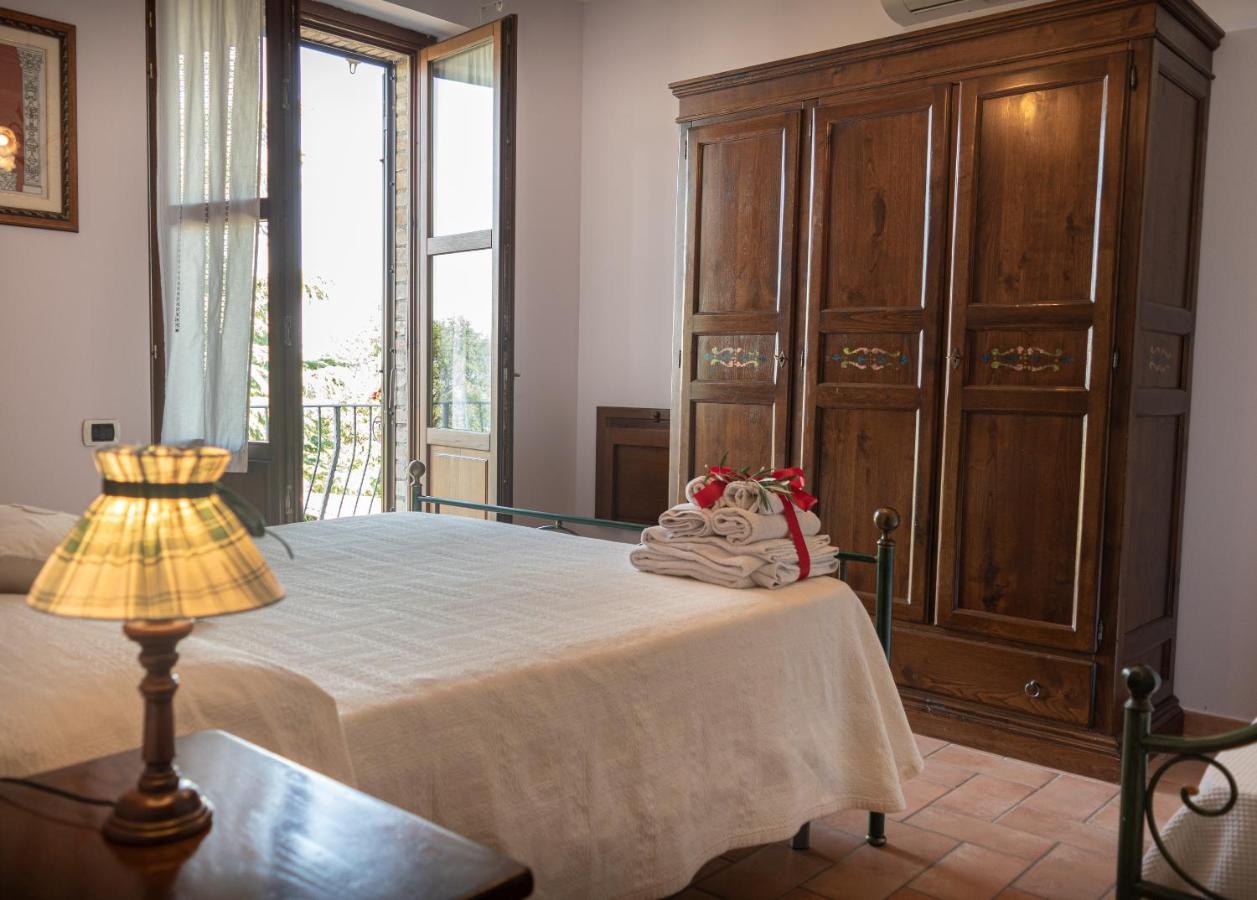Agriturismo La Rocca Assisi Petrignano Exterior photo